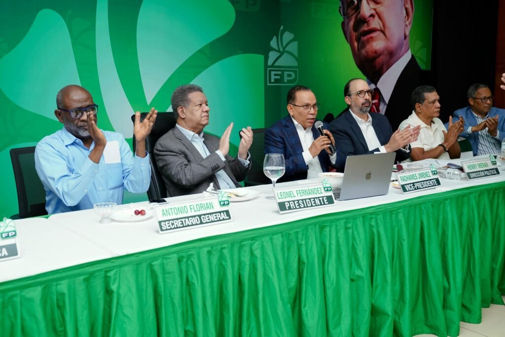 La imagen actual no tiene texto alternativo. El nombre del archivo es: Direccion-Central-de-la-FP-aprueba-reglamento-del-Congreso-Nacional-Elector-de-organizacion-scaled.jpeg