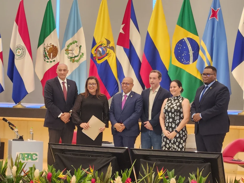 La imagen actual no tiene texto alternativo. El nombre del archivo es: Comision-Juventud-CD-trata-con-red-Mundial-de-Jovenes-Politicos-y-del-Departamento-Juventud-de-Superate-temas-en-favor-de-ese-segmento.webp