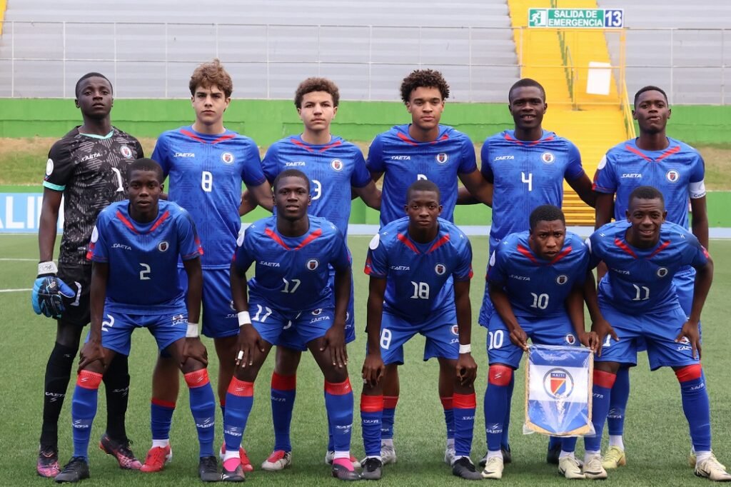 La imagen actual no tiene texto alternativo. El nombre del archivo es: Grupo-Bigio-apoya-a-los-Granaderos-Sub-17-de-Haiti-en-su-camino-a-Catar-2025-Una-inversion-audaz-en-juventud-y-el-orgullo-nacional.jpg