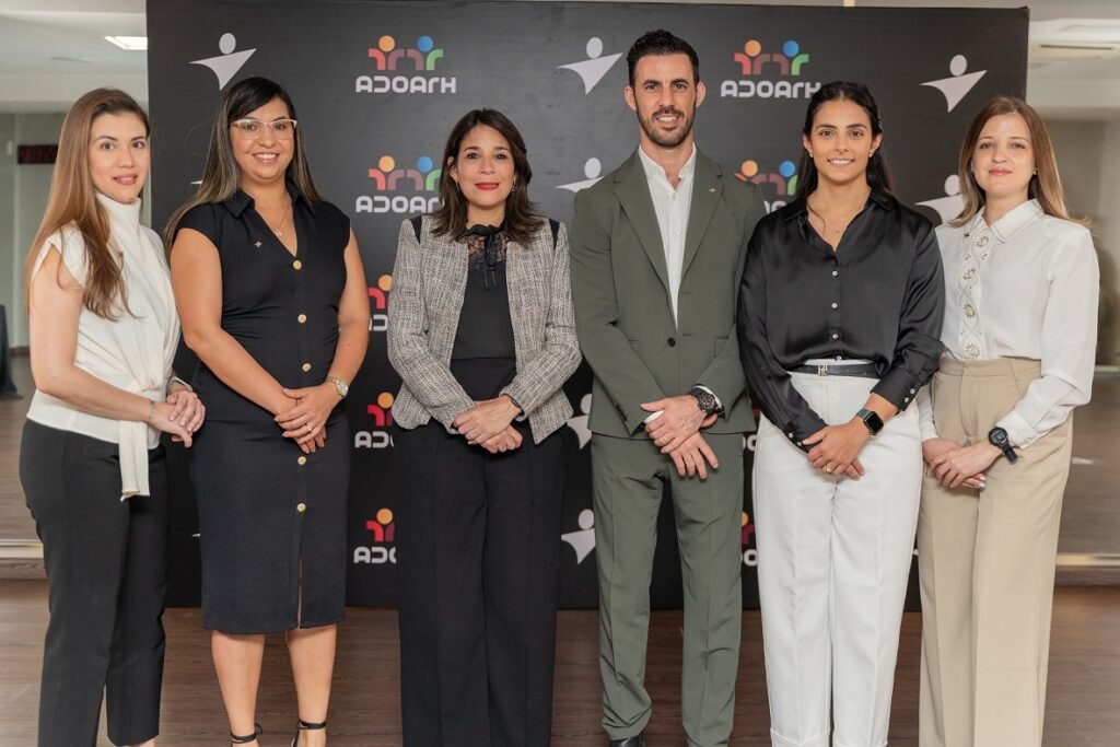 La imagen actual no tiene texto alternativo. El nombre del archivo es: ADOARH-y-BODY-SHOP-promueven-el-ejercicio-fisico-como-pilar-esencial-para-el-bienestar-de-los-profesionales-de-gestion-humana.jpg