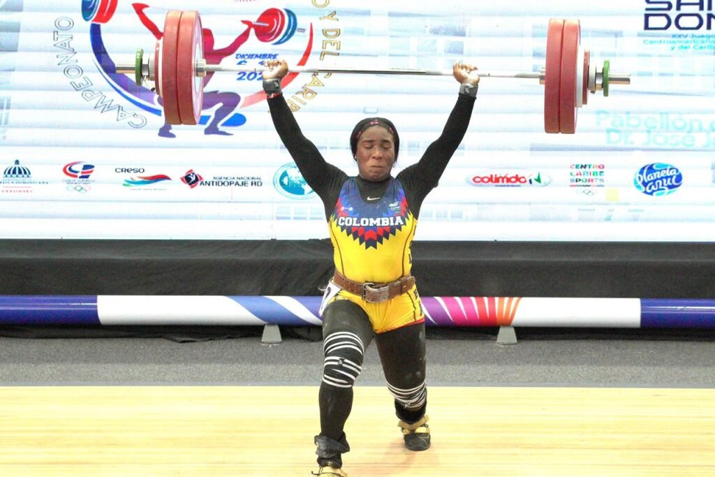 La imagen actual no tiene texto alternativo. El nombre del archivo es: Maria-Mena.jpg