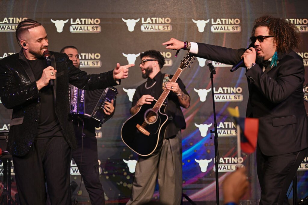 La imagen actual no tiene texto alternativo. El nombre del archivo es: Historica-Hispanic-Prosperity-Gala-reune-a-lideres-globales-en-The-Mar-a-Lago-Club-y-celebra-la-excelencia-de-comunidad-hispana.jpg