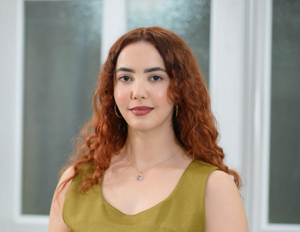 La imagen actual no tiene texto alternativo. El nombre del archivo es: La-opera-prima-de-Paula-Cury.jpeg