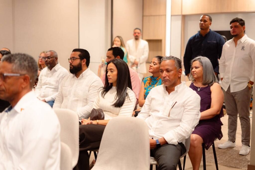 La imagen actual no tiene texto alternativo. El nombre del archivo es: ADITOP-Asociacion-de-Desarrolladores-Inmobiliarios-y-Turisticos-de-La-Otra-Banda-PuntaCana.jpg