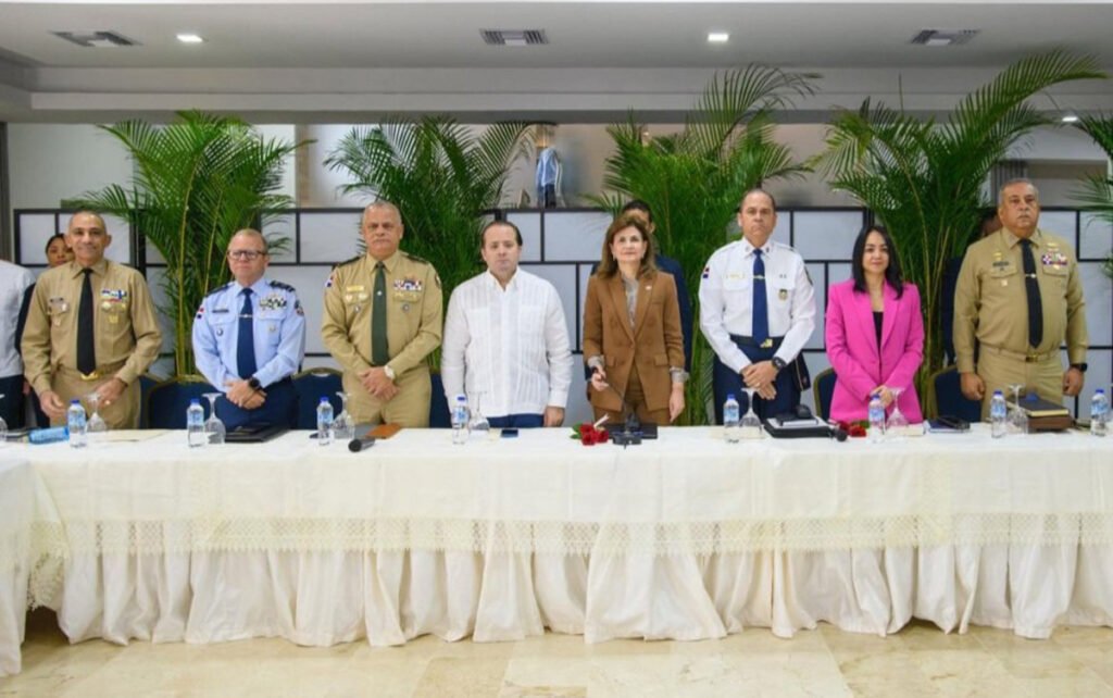 La imagen actual no tiene texto alternativo. El nombre del archivo es: Gobierno-refuerza-prevencion-feminicidios-y-habilita-Puntos-Vida-para-que-mujeres-en-riesgo-puedan-pedir-ayuda-inmediata.jpg